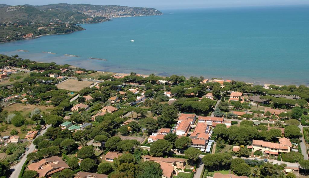 Rta Airone Lejlighedshotel Orbetello Eksteriør billede