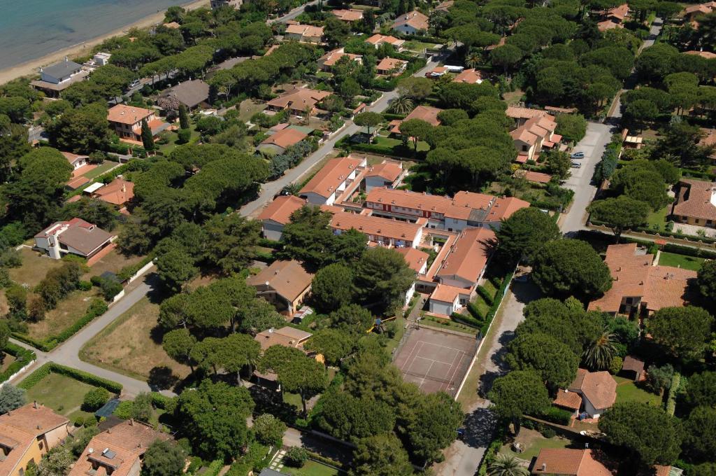 Rta Airone Lejlighedshotel Orbetello Eksteriør billede